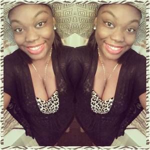 Meet your Posher, Brittny